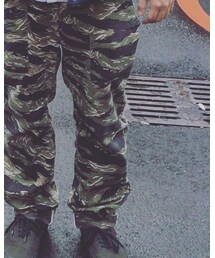 Less Taiwan | チノパンツ