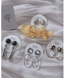 Peris【Instagramにペタリ🐾】 | ピアス（両耳用）