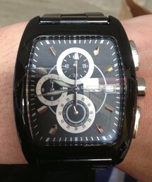 アナログ腕時計