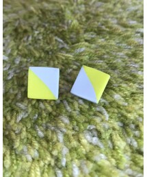 💛×🩶の四角いピアス | ピアス(両耳用)