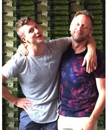 FEATHERED FRIENDS | Tシャツ/カットソー