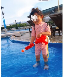 🎶 | 去年は自分で出来なかったウォーターガン☺️✨出来るようになってご満悦😹(その他)