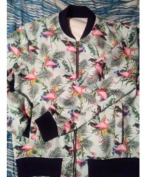 ZARA | 2014年春購入。
派手なので組み合わせ注意。
(ブルゾン)