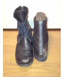 SEMBL | 所属事務所社長のフリーマーケットにて2000円で譲り受けました。まさにお宝！！
フリマは宝の宝庫☆(ブーツ)