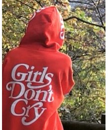 Girls Don't Cry | パーカー