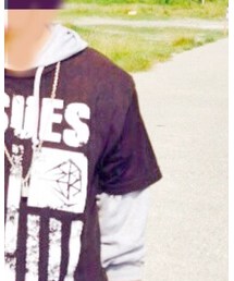 ISSUES | Tシャツ/カットソー