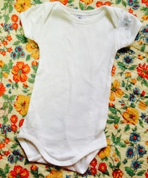 PETIT BATEAU | 半袖ホワイトロンパース(ロンパース)