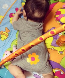 United Athle | グレーのロンパース(ロンパース)