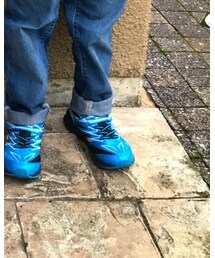 瞬足 | スニーカー