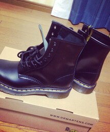 Dr. Martens | 8ホール(ブーツ)