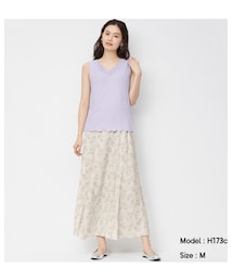 GU | サテンマーメイドフレアスカート(フラワー)　L　ナチュラル(スカート)