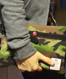 不明 | 雑貨屋さんで一目惚れして買ったやつ(クラッチバッグ)