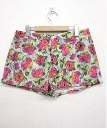 ZARA TRF | 花柄ショートパンツ(その他パンツ)