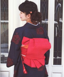 no brand | お気に入りの
真っ赤な大椿が咲く大島のお着物と
真っ赤な紬の帯。(浴衣)