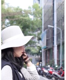 Janessa leone | 帽子