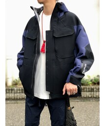 WHITE MOUNTAINEERING | GORE-TEX CONTRASTED HOODED PARKA(マウンテンパーカー)