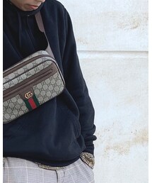 GU | マウンテンパーカー