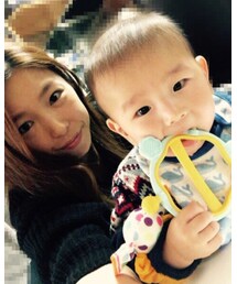 親子♡ | ちゃっかり母登場です。お仕事頑張ってるパパへ送った１枚(^_^*)(その他)