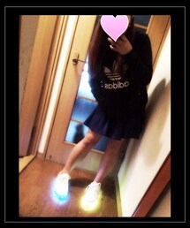 光る靴 | 点滅機能もあるぜよ⊂((・x・))⊃(スニーカー)