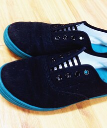 tea spoon 黒 紐なしスニーカー(スニーカー)