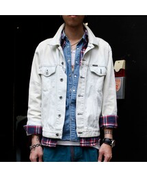 白色牛仔外套(デニムジャケット)
