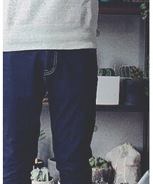 NUMERALS | デニムパンツ