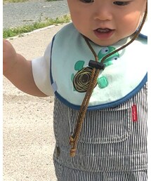 Lassig | スタイ/よだれかけ