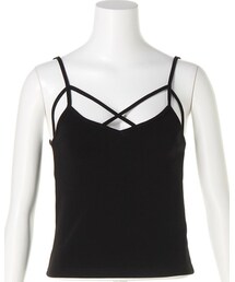 ENVYM | 華奢なストラップにフロントをクロスにデザインしたセンシュアルな肌見せで、オンナらしくSexyにスタイリング出来るキャミが登場★ ショルダー部分は長さの調整が可能なのもうれしいポイント！サラリと着られるベーシックなデザインだから、INや羽織のレイヤードで多彩な表情を見せてくれる優秀アイテムです◎(キャミソール)