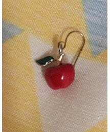 りんごピアス | ピアス（両耳用）