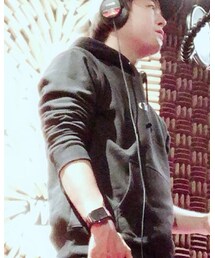 Original. | パーカー