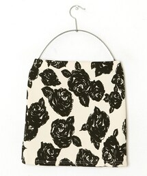 モダンなバラパターンのタイトミニスカート(スカート)