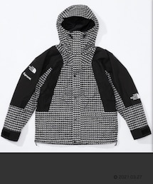 Supreme  | マウンテンパーカー