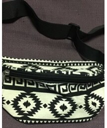 DAISO | ボディバッグ/ウエストポーチ