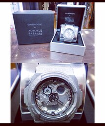 MARTIN MARGIELA | G-SHOCK by Maison Martin Margiela
Collaboration Model GA-300(アナログ腕時計)