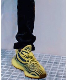 Yeezy | YEEZY BOOST 350 V2 Semi Frozen Yellow(スニーカー)