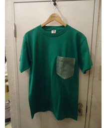 小窓⑥　こっちは緑(^_^)(Tシャツ/カットソー)