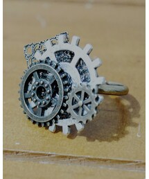 handmaid by しい | 誰かの記憶(リング)