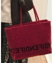 FENDI | もこもこのファーのバッグです(ハンドバッグ)