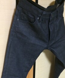 ISAMU KATAYAMA BACKLASH | デニム13オンス製品ワンウォッシュ後
樹脂加工+メキシカンショルダー
タイトストレート(デニムパンツ)