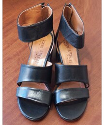 KAREN LIPPS  | サンダル