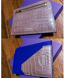 L'arcobaleno | パンツのポケットや、クラッチバッグに入れてもかさばらない薄マチが魅力のスマートニウォット。その中でもクロコダイルを使用したデザイン、配色に一目惚れ。ボタン、チャックを開けたりするなどのストレスなく、最短の動線でお金の出し入れができるのも選んだポイント。支払いをする姿もかっこよく、スマートに。を叶えてくれる最高のウォレット！(財布)