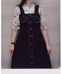 OLIVE des OLIVE | 一ヶ所ボタン留め忘れてる🤭(ジャンパースカート)