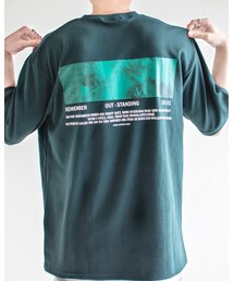 後ろからアングル | トップス