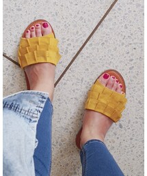 George. | サンダル