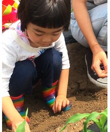 unda | デニムパンツ