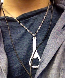 BEAMS | 栓抜きの形をしたネックレスです🎶(ネックレス)