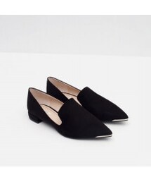 ZARA | メタルトゥフラットシューズ(パンプス)