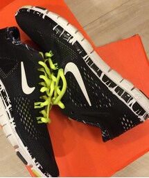 NIKE | 小黑潮鞋(スニーカー)