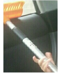 車用の雪かき棒← | その他