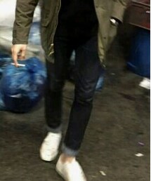 ROGUE TERRITORY | デニムパンツ